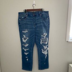 Women’s American Eagle Distressed Tom Girl Straight Leg Jeans Size 16